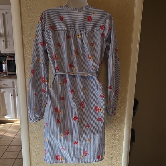 Old Navy Floral Striped Long Sleeve Dress - Picture 2 of 4